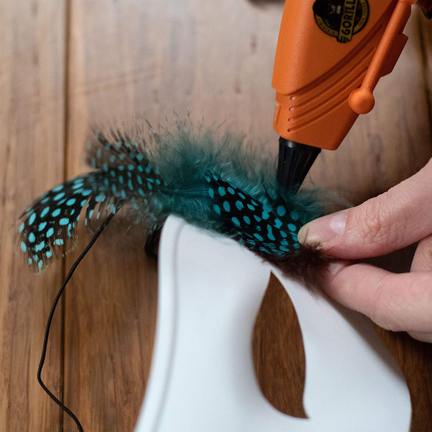 Skørter | Gorilla Dual Temp Mini Glue Gun Kit with 75 Glue Sticks, (Package of 1)