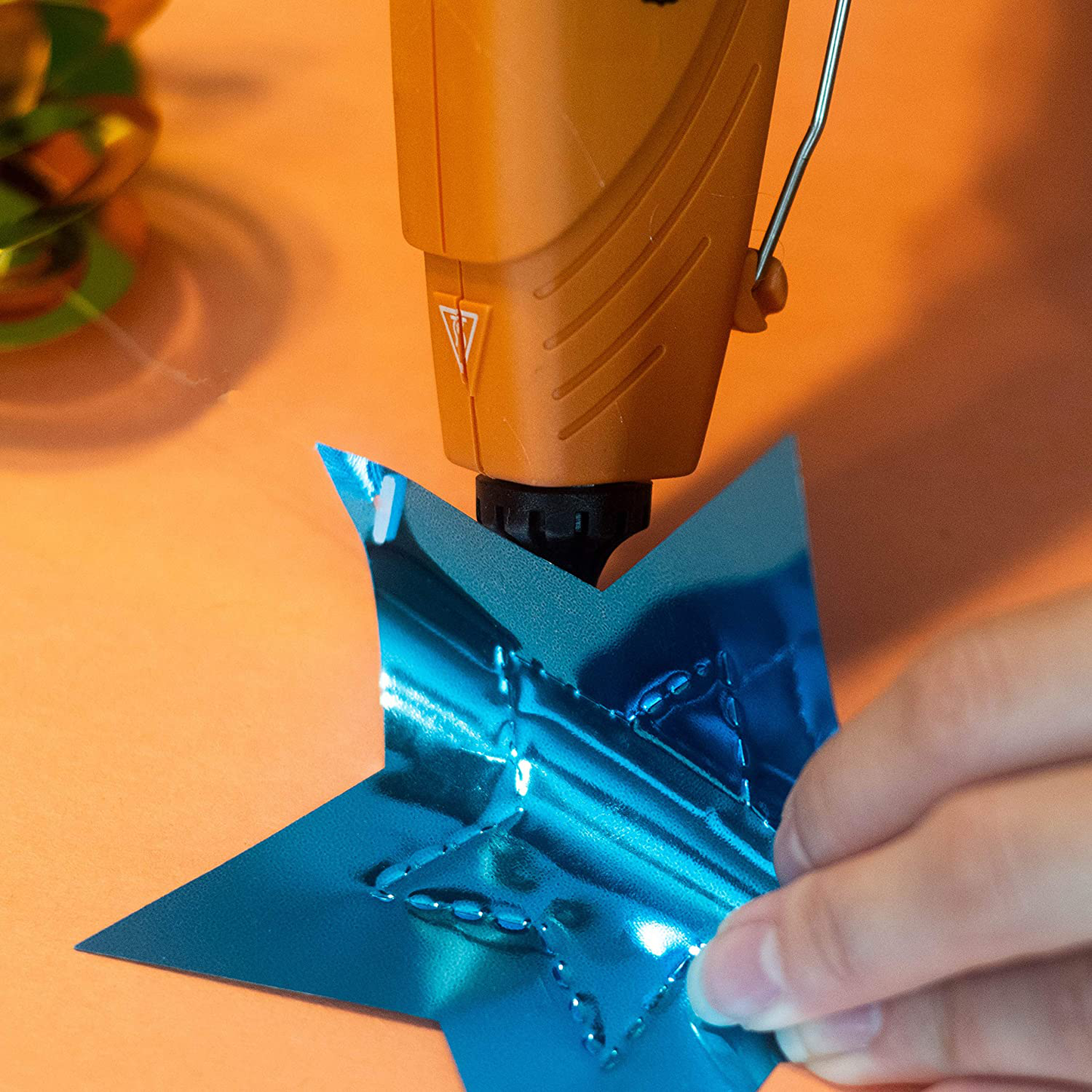 Skørter | Gorilla Dual Temp Mini Glue Gun Kit with 75 Glue Sticks, (Package of 1)