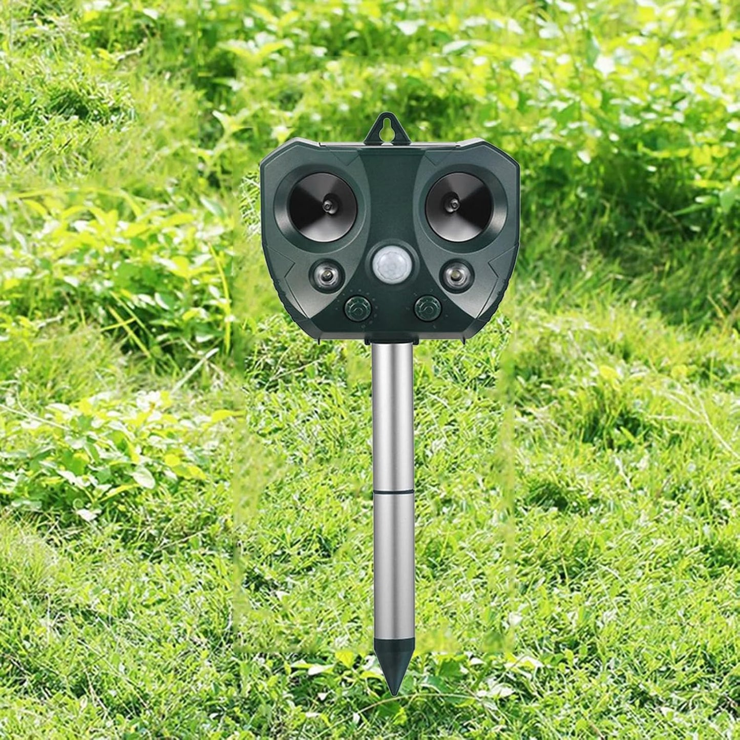 Skorter | Effective Pest Repeller – Solar Ultrasonic Animal Deterrent for Garden