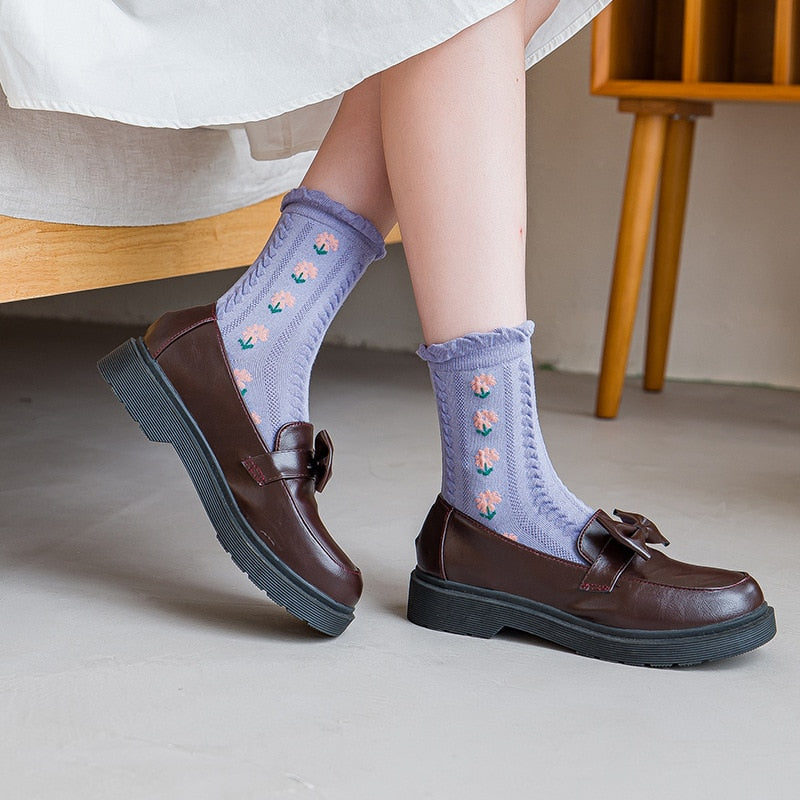 Skorter | 5 Pair Vintage Flower Embroidery Socks