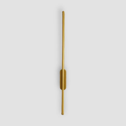 Skorter | SofaLume – Modern Wall Lamp in Black and Gold for Stylish Living