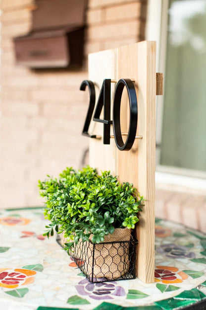 Skorter | Royelux Modern House Numbers - Stainless Zinc Alloy, Black Finish, 5" High