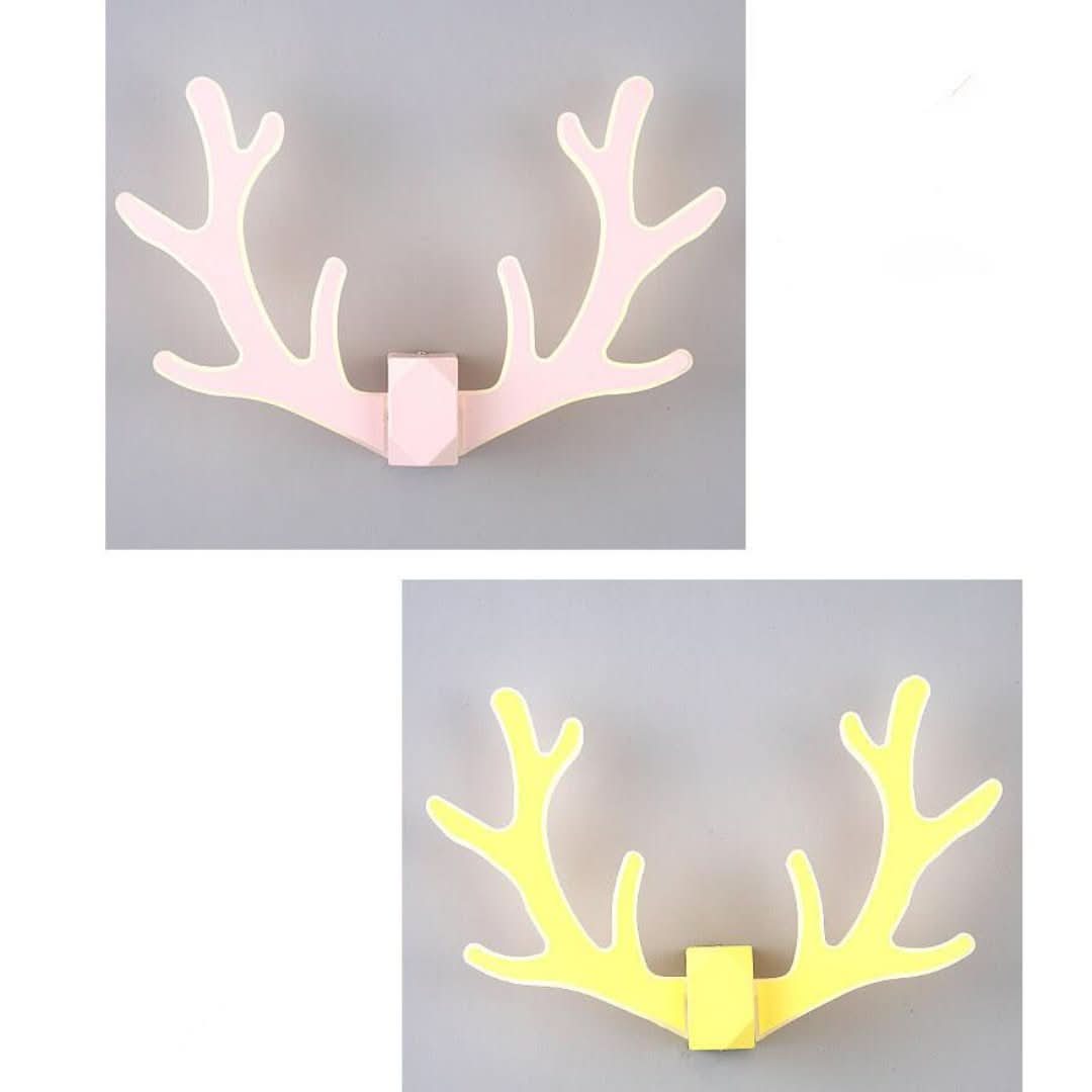 Skorter | Geweiglow - Simple Geweiformed Wall Lamp With 1 LED Arm