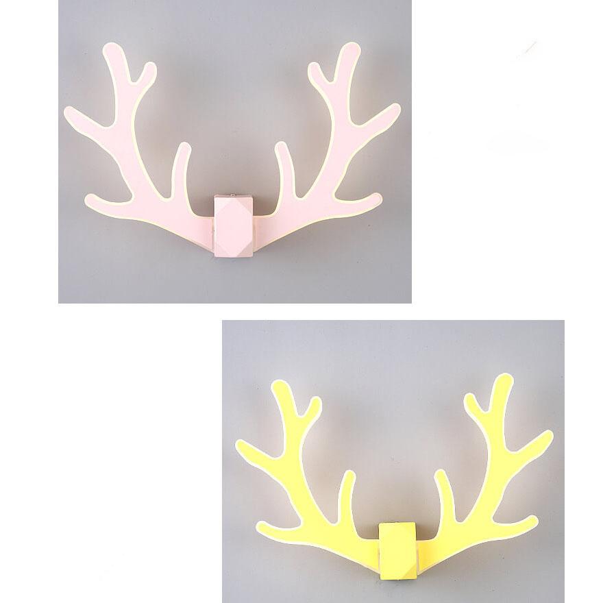 Skorter | AntlerLux - Unique antler-shaped wall lamp with LED lighting