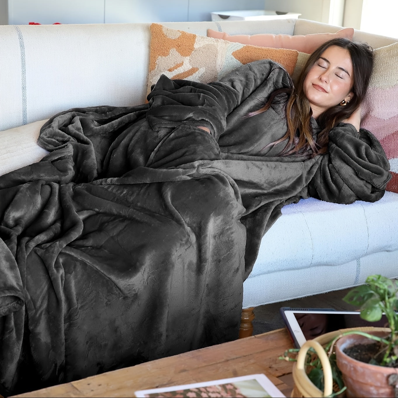 Skorter | Stay warm and cozy with this portable fleece blanket!