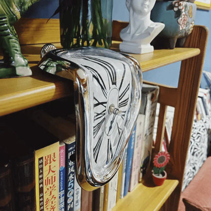 Skorter | Melting Time Warp Clock