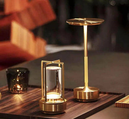 Skorter | Waterproof and Portable Crystal Table Lamp - AuroraGlow