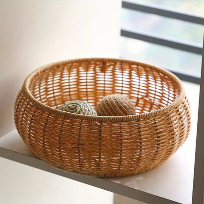 Skorter | Dome-Shaped Knitted Rattan Basket with Lid