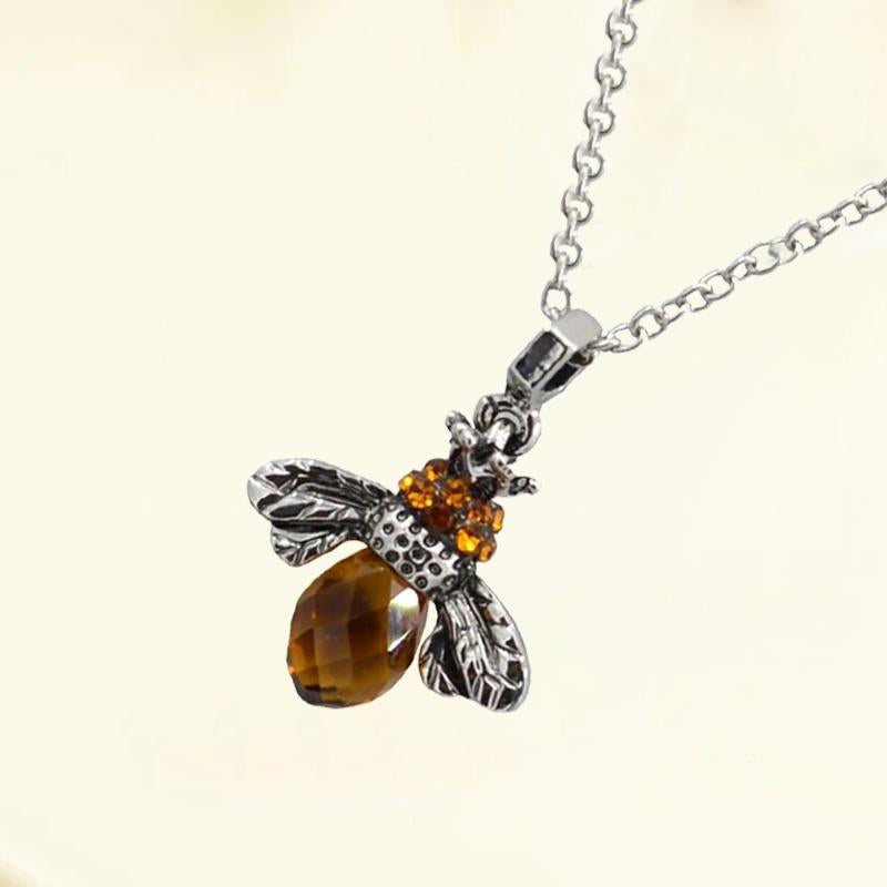 Skorter | "Dancing Bee" Necklace