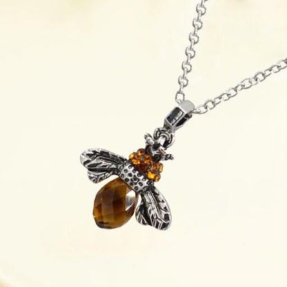 Skorter | "Dancing Bee" Necklace