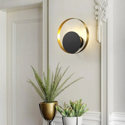 Skorter | HaloBright - Elegant Wall Lamp