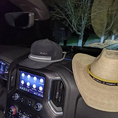 Skorter | Cowboy hat mounts for your vehicle