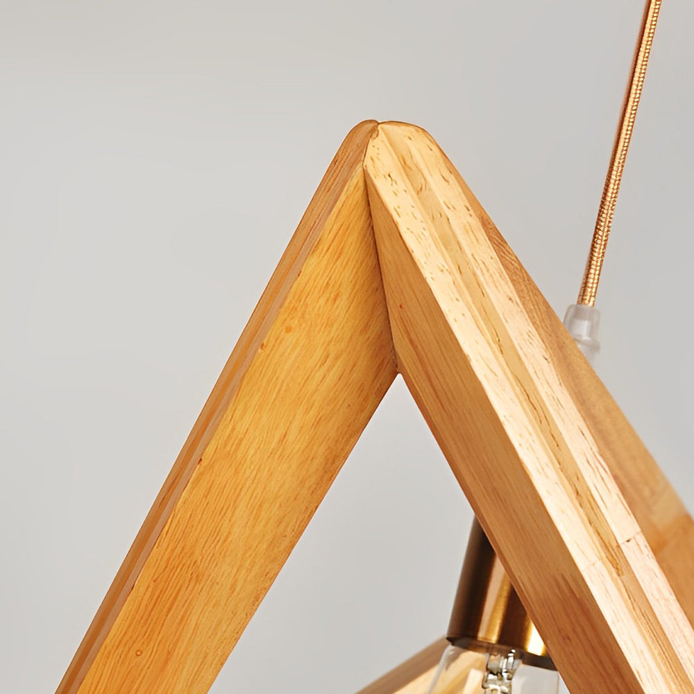 Skorter | NordicFrame - Scandinavian Ceiling Lamp with Wooden Structure in Geometric Design