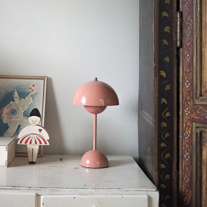 Skorter | SolarFlare - LED table lamp for a cozy interior