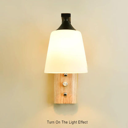 Skorter | Wood - Simple Wall Lamp With Wooden Arm