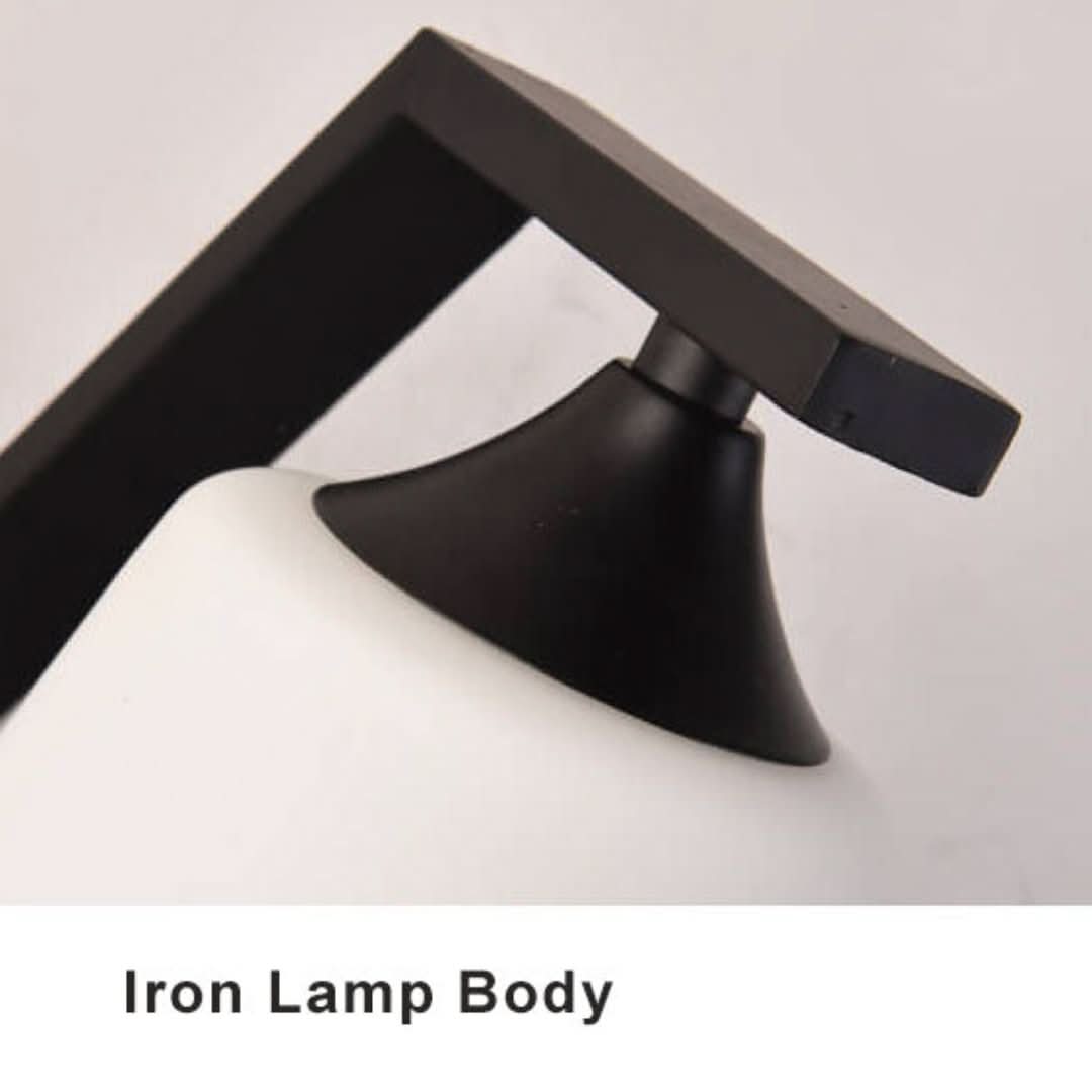 Skorter | Wood - Simple Wall Lamp With Wooden Arm