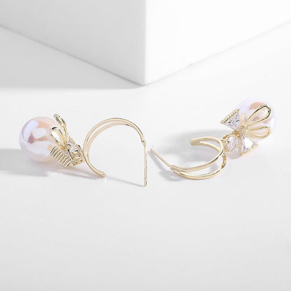 Skorter | Bow Pearl Earrings