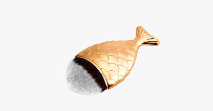 Skorter | Fishtail Multifunction Brush with Unique Design - Versatile and Practical Makeup Brush to Make You Look Great and Feel Great