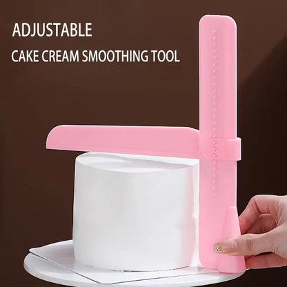 Skorter | Cake smoothing tool for even spreading and decorating of cakes