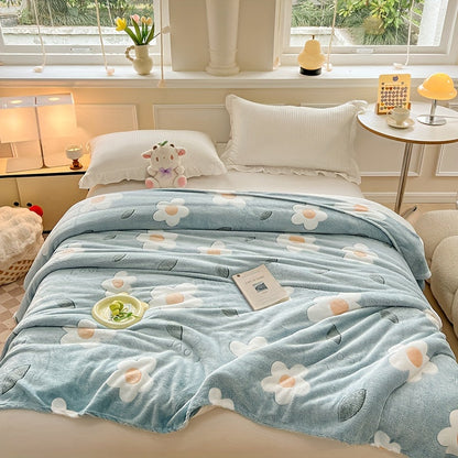 Skorter | Floral Flannel Te blanket - Soft, warm and stain-resistant for sofa, office and camping - Versatile gift