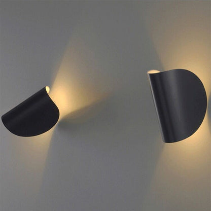 Skorter | Eveline Modern Geometric LED 4 Color Wall Light Indoor/Outdoor Metal