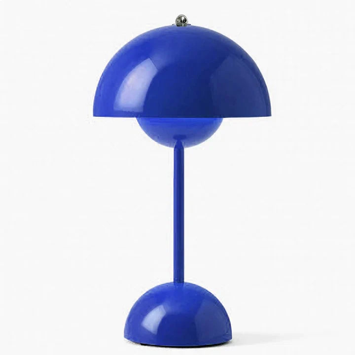 Skorter | Luxurious contemporary Nordic table lamp