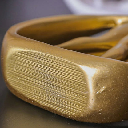 Skorter | Embrace Resin Couple Sculpture