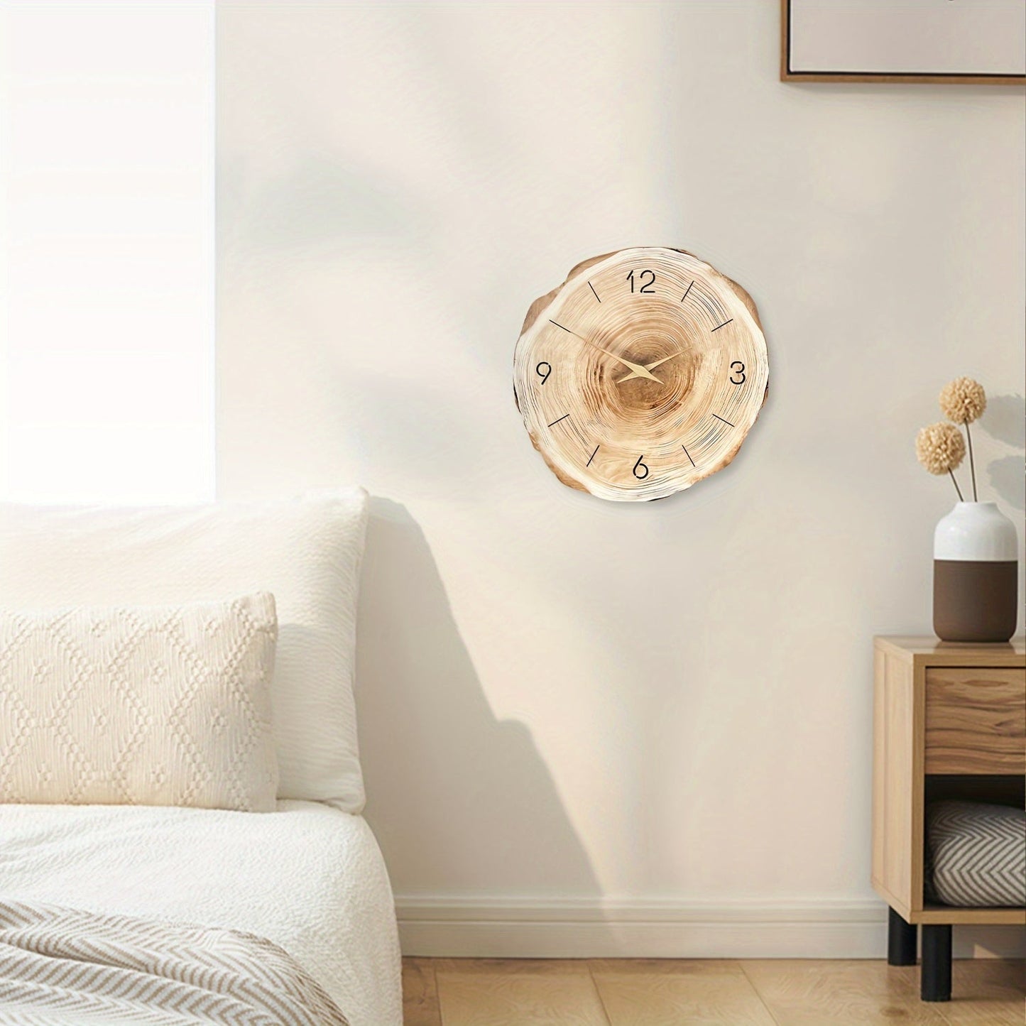 Skorter | Silent Quartz Wall Clock with Wooden Frame