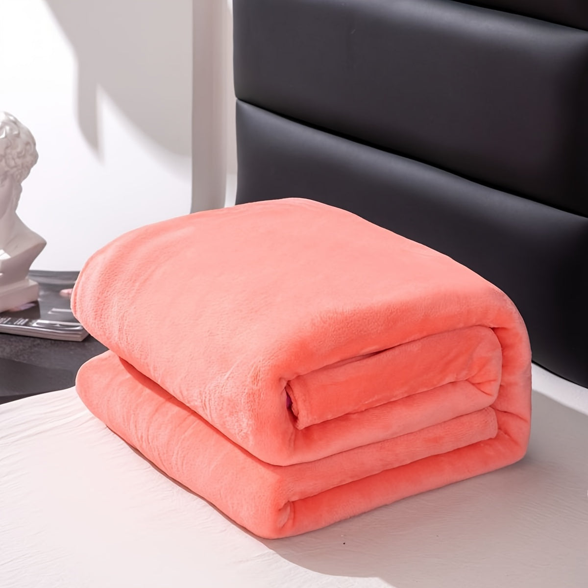 Skorter | Soft and warm gray flannel blanket for all seasons