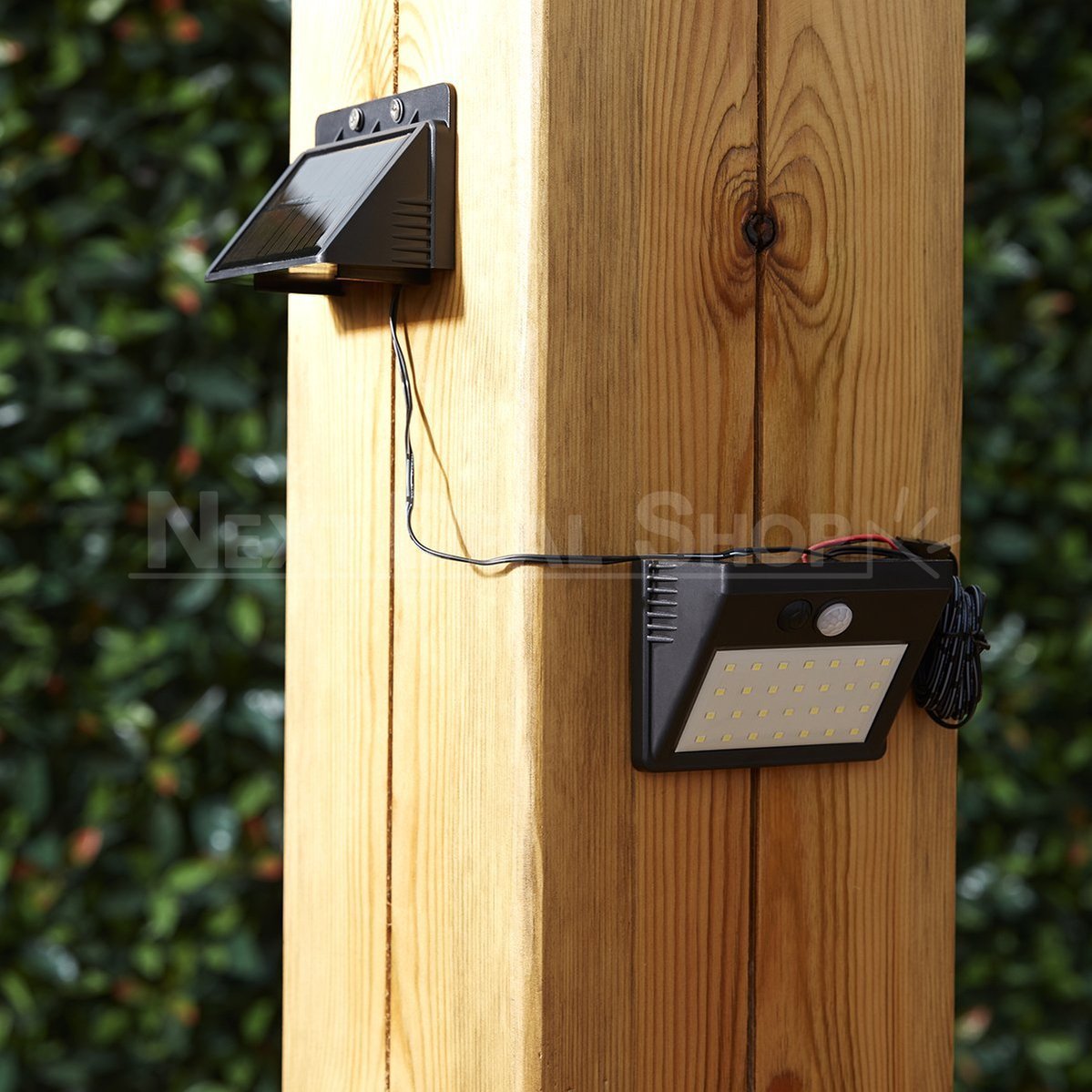 Skorter | ALL-NEW Solar Powered Motion Sensor Light (With Removable Solar Panel)
