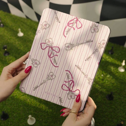 Skorter | Alice - iPad 9.7 (6th / 5th gen) case