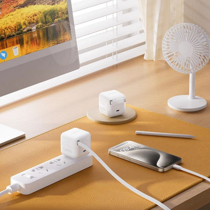 Skorter | 35W Dual-Port Built-In Cable Fast Charger Kit (US Standard)