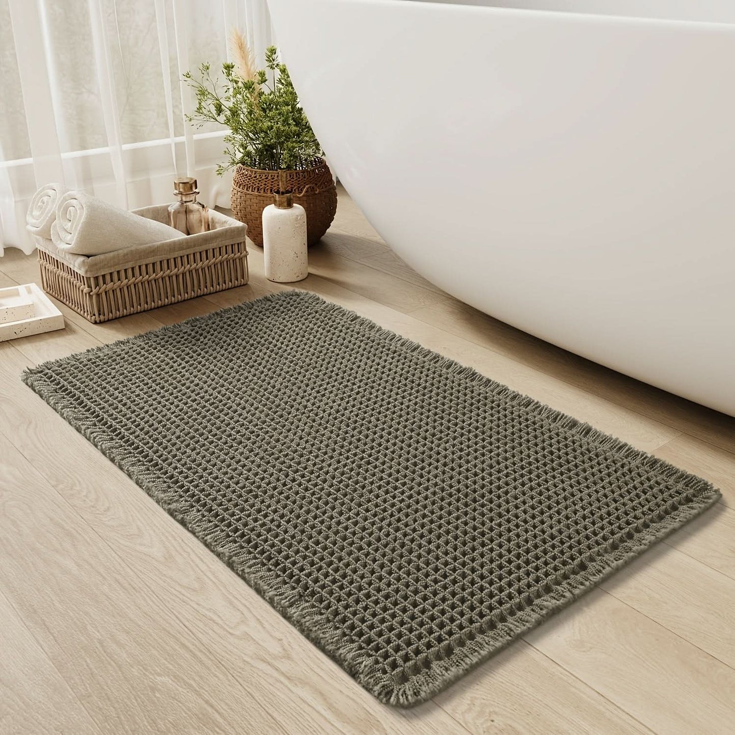 Skorter | AbsorbEase | Waffle Bath Mat with Fringes – Quick-Dry & Non-Slip