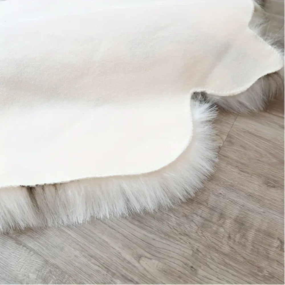 Skorter | Acrylic Luxurious Faux Fur Rug