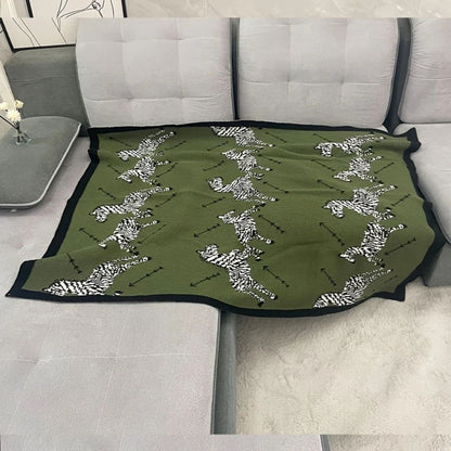 Skorter | Acrylic Vintage Wild Zebra Knitted Blanket