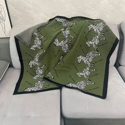 Skorter | Acrylic Vintage Wild Zebra Knitted Blanket