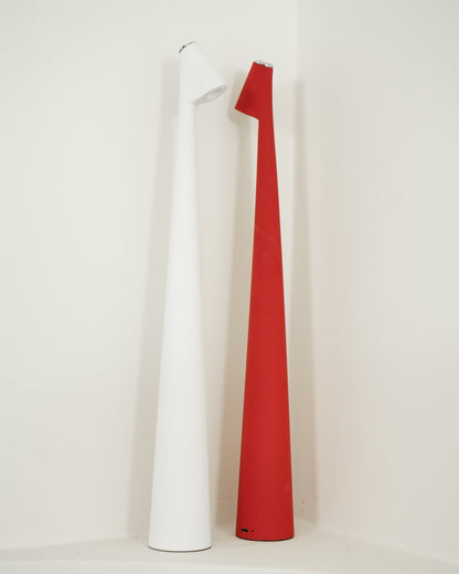 Skorter | EcoLight – Energy-Efficient Rechargeable Desk Lamp