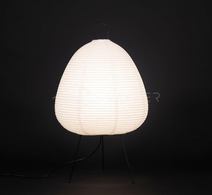Skorter | Paper table lamp