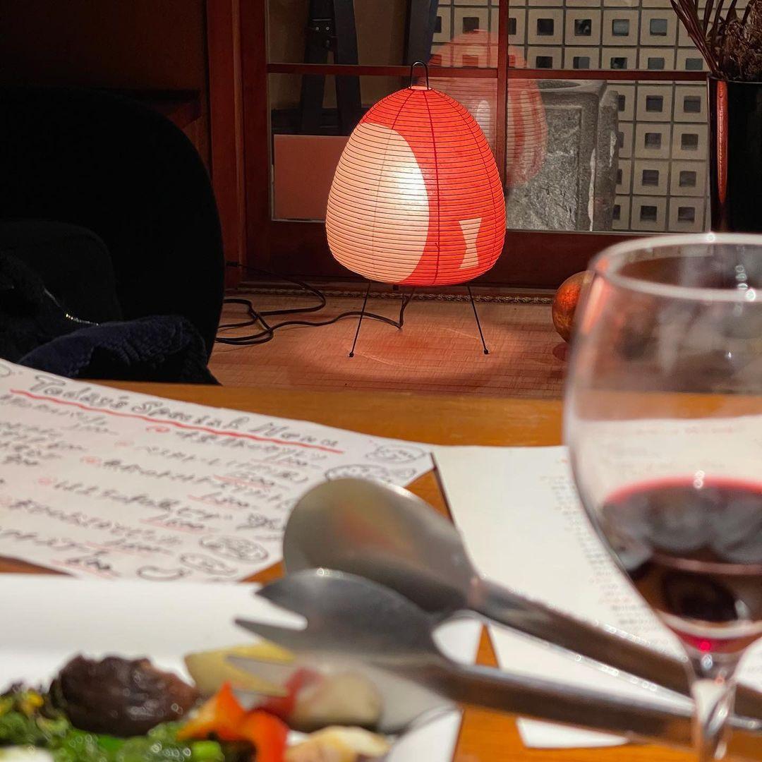 Skorter | Paper table lamp