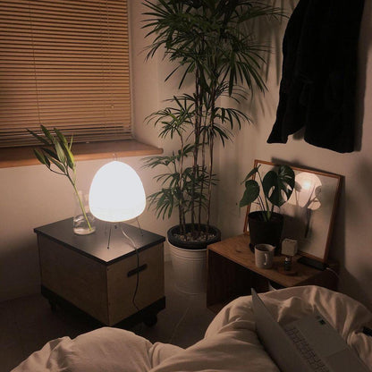 Skorter | Paper table lamp