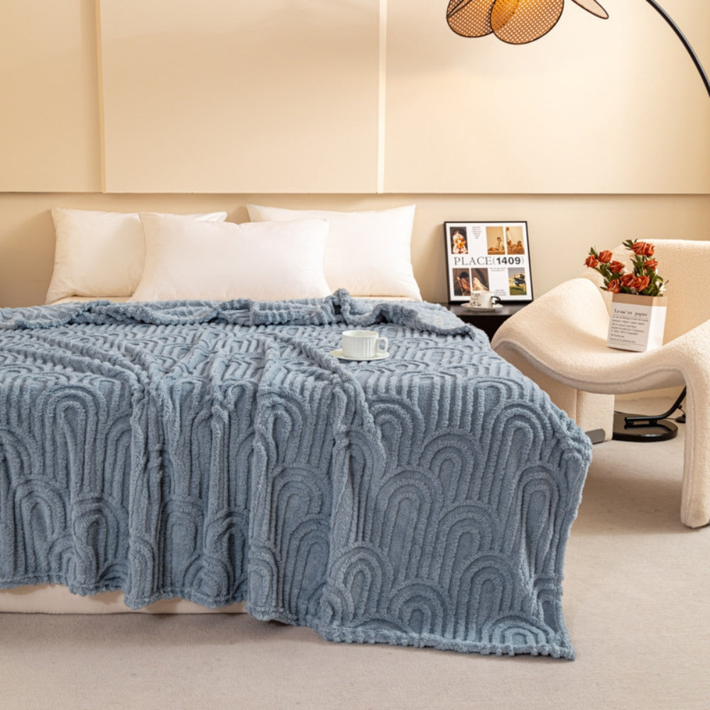 Skorter | Almira Roman Luxe Soft Plush Blanket