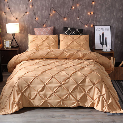 Skorter | Amore Luxury Pinch Pleat Duvet Cover Set