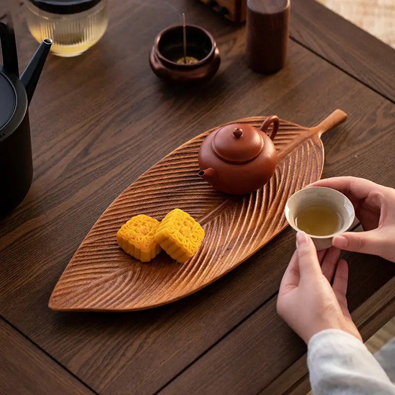 Skorter | Arborwood Leaf Serving Tray