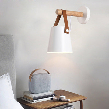 Skorter | Tree Stake Wall Lamp