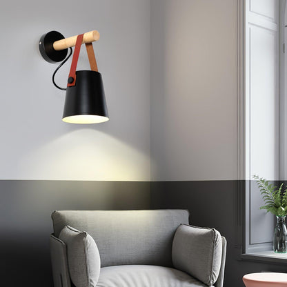 Skorter | Tree Stake Wall Lamp