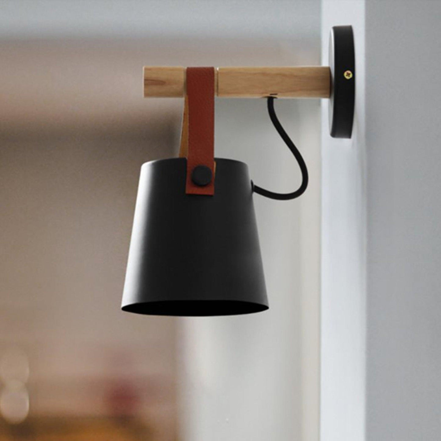 Skorter | Tree Stake Wall Lamp