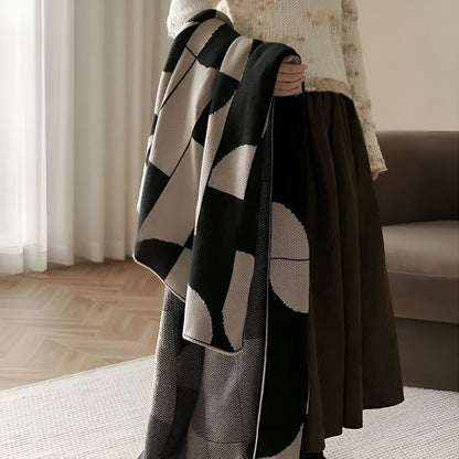 Skorter | Artevana Monochrome Geometric Throw Blanket