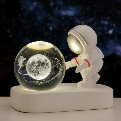 Skorter | Astronaut Night Light - Room Lamp with LED and Crystal Ball