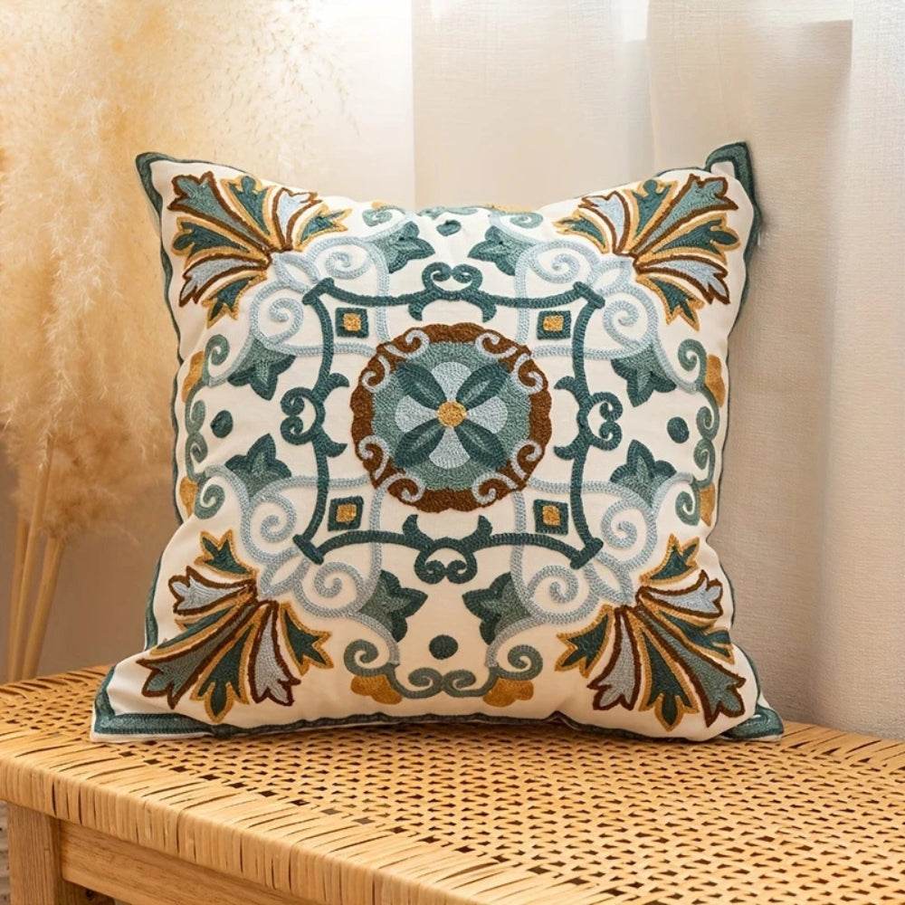 Skorter | Aurae Embroidered Vintage Cushion Cover