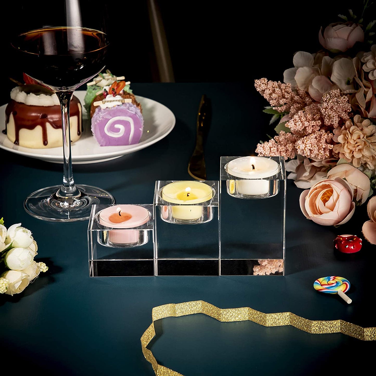 Skorter | 3-part cube-shaped crystal candle holder